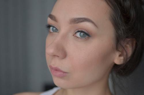 Тени вместо скульптора. Тени для век Rimmel Magnif'eyes #003 all about the base