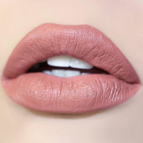 Как найти свою идеальную нюдовую помаду