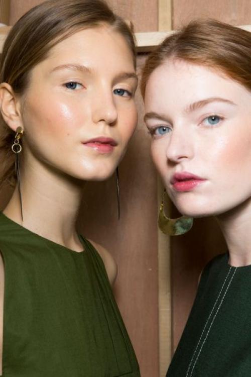 Лайфхаки для снятия макияжа. Бьюти-лайфхаки моделей