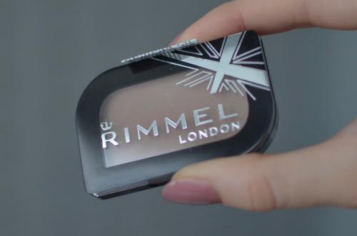 Тени вместо скульптора. Тени для век Rimmel Magnif'eyes #003 all about the base