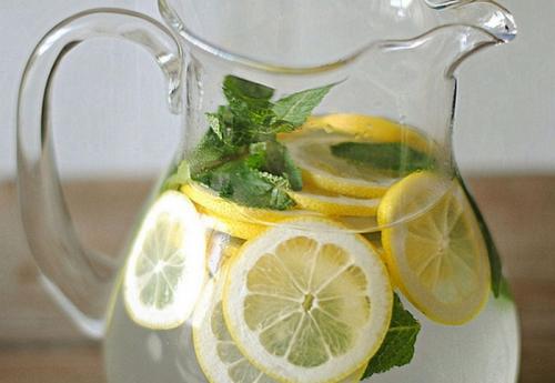 ТОП 10 жарких лайфхаков для лета: самое свежее