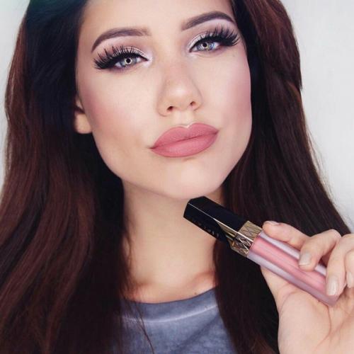 Макияж для карих глаз с нарощенными ресницами. Макияж с нарощенными ресницами