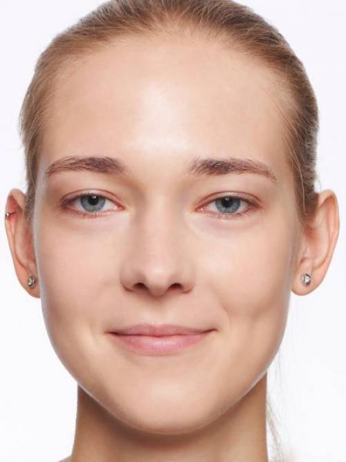 Стрелки для увеличения глаз с нависшим веком. Макияж для нависшего века и увеличения глаз: фотоинструкция