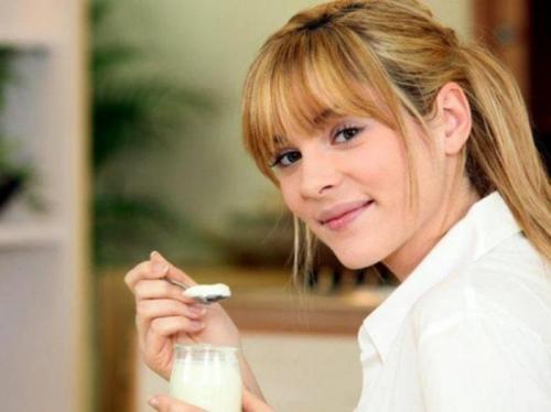 Как выглядеть красиво без макияжа: 10 простых правил для девушек