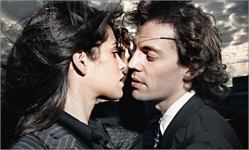 Сила взгляда соблазнение. Как соблазнить мужчину взглядом?