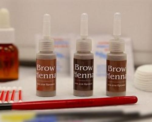 Способы окрашивания бровей и ресниц. Как и чем окрашивают брови?