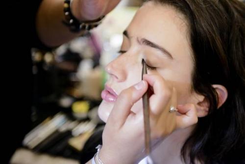 Макияж для ведущих новостей. Какие приемы можно позаимствовать у гримеров кино и телевидения?