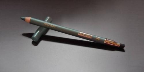 Лучший карандаш для глаз из масс маркета. Карандаш для глаз - как правильно выбрать по цвету, качеству, бренду и стоимости