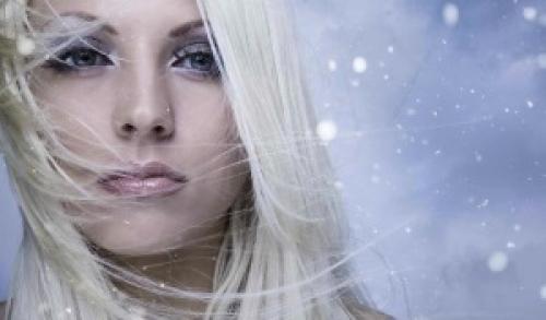 Каким тональным кремом пользоваться зимой для сухой кожи. Нужен ли он?