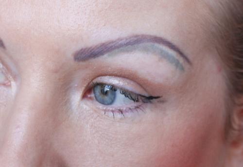 Боюсь татуажа: рассказываем про самые распространенные страхи и мифы о перманентном макияже