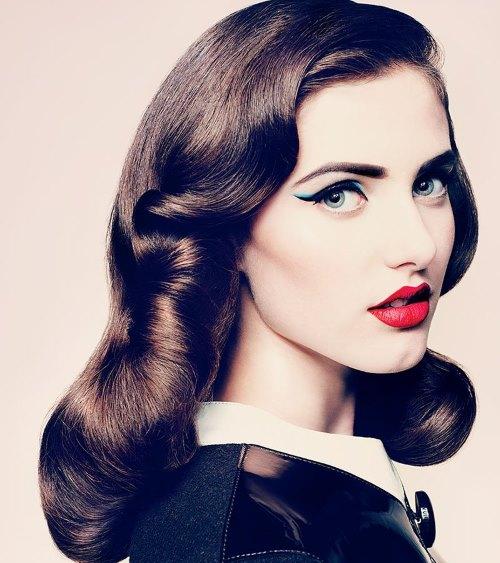 Макияж для глаз стрелки в стиле ретро. Стрелки в «ретро-стиле»