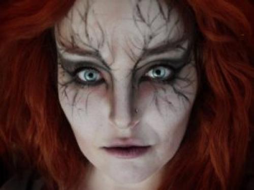 Макияж ведьмы на Хэллоуин пошагово. Варианты макияжа ведьмы на Хэллоуин