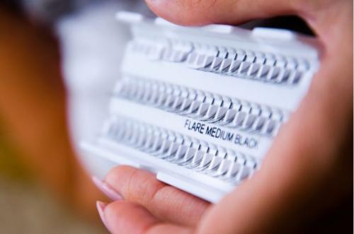 Интересные факты о нарощенных ресницах. Губительная красота — 5 фактов о наращивании ресниц