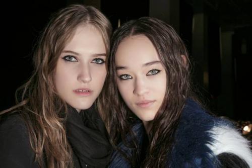 Бронзовый цвет карандаша для глаз. Как правильно подобрать карандаш для глаз?