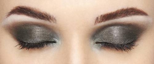 Нюдовый карандаш для глаз. Как использовать нюдовый карандаш? 3 способа