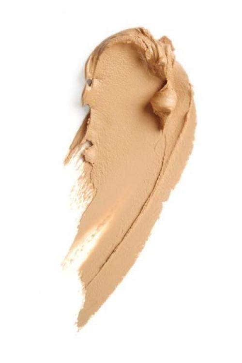 Тональный крем для холодного времени года. Тональные кремы для зимнего макияжа