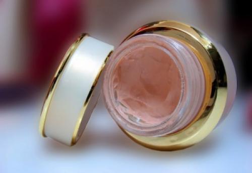 Последствия тонального крема. Вред от тонального крема