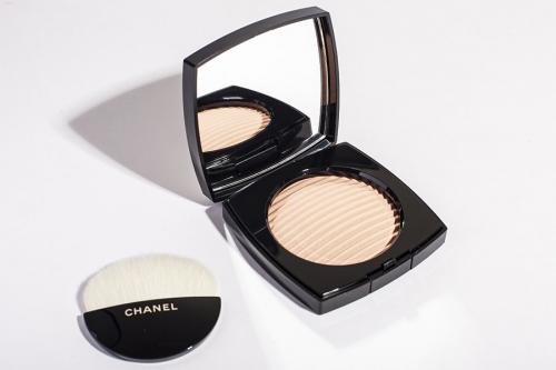 Блестящая пудра для лица. 01 Блестящая пудра для лица. 01