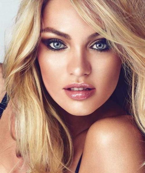 Для чего нужна рассыпчатая пудра. Чем компактная пудра отличается от рассыпчатой? 06