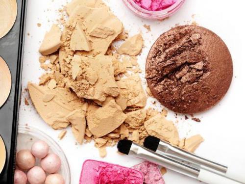 Рассыпались румяна, как восстановить. Восстанавливаем косметику: что делать, если разбилась пудра, румяна или тени? 09 Рассыпались румяна, как восстановить. Восстанавливаем косметику: что делать, если разбилась пудра, румяна или тени? 09