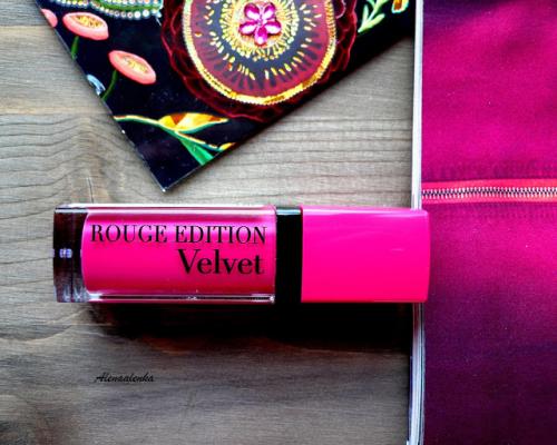 Bourjois Rouge Edition Velve.  Bourjois Rouge Edition Velvet #06 Ping Pong \ Бархатный флюид для губ. Отзыв, свотчи