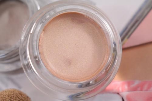 Тени мейбелин колор тату палитра. Новые оттенки кремовых теней Maybelline Color Tattoo 24HR