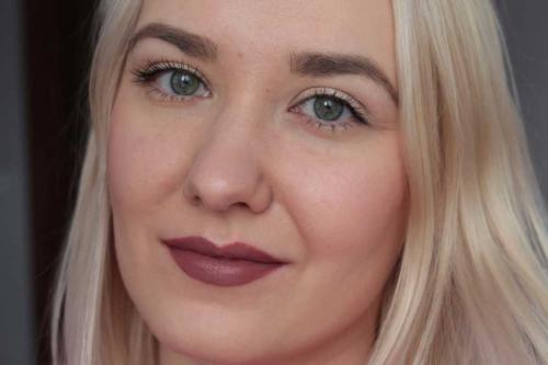 Тени мейбелин колор тату палитра. Новые оттенки кремовых теней Maybelline Color Tattoo 24HR