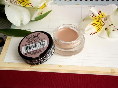 Maybelline Color Tatto.  Maybelline Color Tattoo 24HR Creamy Mattes «Creme De Rose 91» Матовые кремовые тени