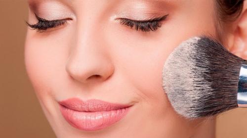 Фиксирующая пудра. Прозрачная пудра