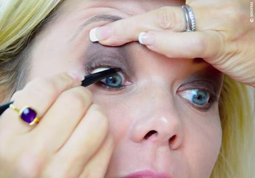 Черный макияж Смоки Айс. Первые шаги Смоки Айс (Smoky Eyes) 25