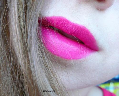 Bourjois Rouge Edition Velve.  Bourjois Rouge Edition Velvet #06 Ping Pong \ Бархатный флюид для губ. Отзыв, свотчи