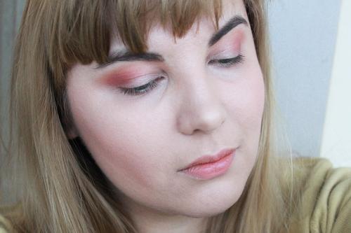 NYX Full Throttle Shadow Palette FTSP08 Color Riot