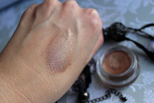Maybelline Color Tatto.  Стойкие кремовые тени для век Maybelline Color Tattoo в оттенке 35 On and Bronze
