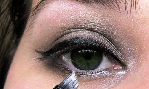 Анджелина Джоли макияж глаз. Макияж глаз Анджелины Джоли. Пошаговая инструкция с фото
