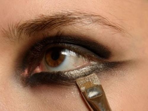 Тени нюдовые, что это. Как сделать красивый естественный макияж поэтапно 08 Тени нюдовые, что это. Как сделать красивый естественный макияж поэтапно 08