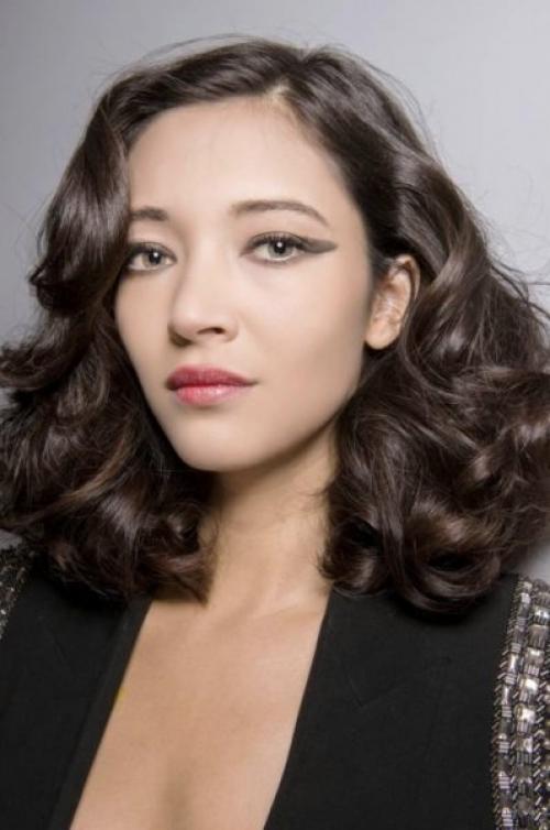 Карандаш для чувствительных глаз. Особенности выбора карандаша для глаз