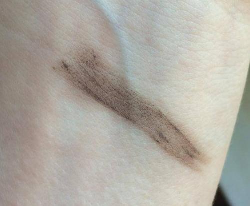 Essence гель для бровей. Гель для бровей Essence Eyebrow Gel 01 Brown — обзор и свотчи