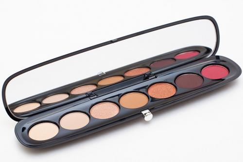 Лучшие нюдовые палетки теней бюджетные. Лучшие палетки теней — 2019