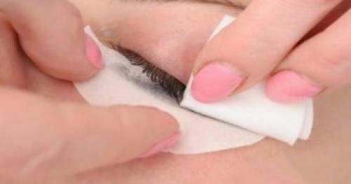 Как смыть тушь без средства. Чем смыть водостойкую тушь? 05 Как смыть тушь без средства. Чем смыть водостойкую тушь? 05