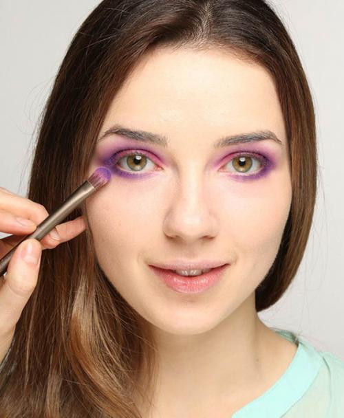 Гримм Ведьмы на Хэллоуин в домашних условиях. Красивый макияж ведьмы: как сделать в домашних условиях