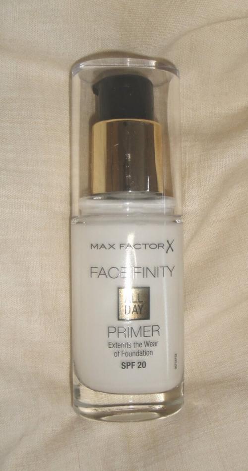 Некомедогенная база под макияж. Лучшие основы под макияж, которые пробовала: некомедогенны, минимум вредных силиконов