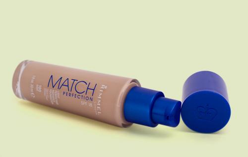 Ivory цвет тональный крем. Тональный крем Rimmel Match Perfection #100 Ivory