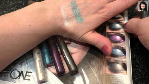 Из чего делают тени для век. 1 С использованием порошка слюды 15 Из чего делают тени для век. 1 С использованием порошка слюды 15