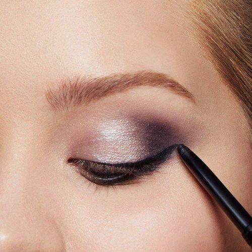 Стрелки на глазах зеленые. Зеленые глаза: фиолетовые стрелки 16 Стрелки на глазах зеленые. Зеленые глаза: фиолетовые стрелки 16