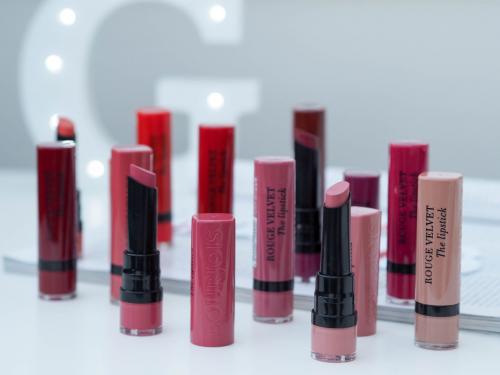 Bourjois Rouge Velvet Lipstic.  Bourjois Rouge Velvet Matte Lipstick Collection