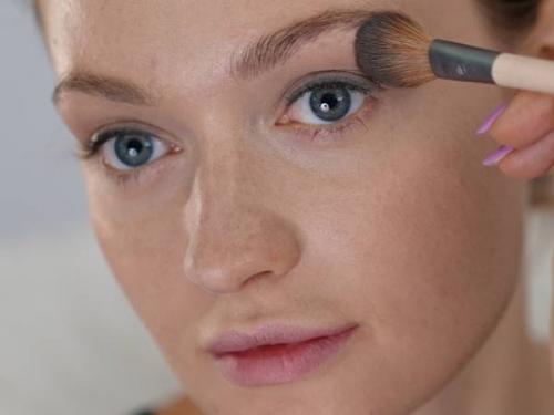 Макияж глаз Анджелины Джоли. Макияж в стиле Анджелины Джоли