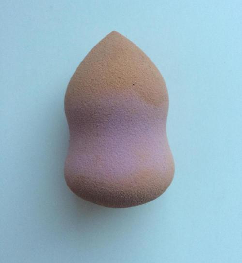 Loreal LUMI MAGIQUE concealer. L’Oreal Lumi Magique and Collection Lasting Perfection Concealers