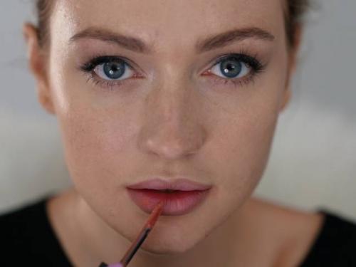 Макияж глаз Анджелины Джоли. Макияж в стиле Анджелины Джоли