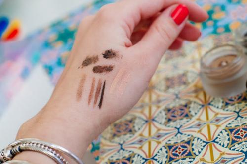 Оттеночный гель для бровей летуаль. Коллекция средств для бровей ID от Лэтуаль Selection.