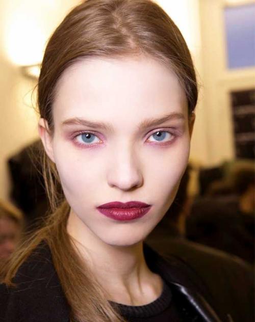 Тени для век бордовые. Бордовые тени для глаз – тренд сезона 04